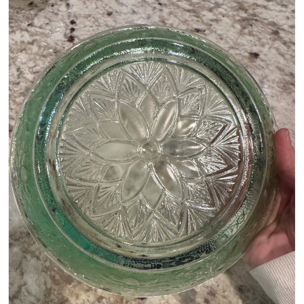 Vintage Indiana Daisy Light Green Depression Glass - Picture 4 of 5